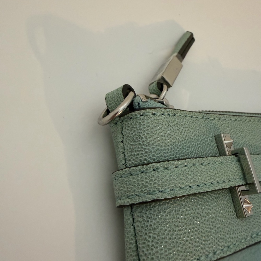 Simply Vera Vera Wang Mint Green Zip Top Clutch - Picture 12 of 14